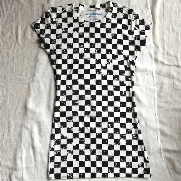 Checkered long t-shirt with cap sleeves - Picture 1 of 4